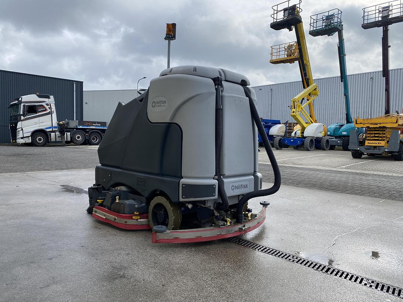 Nilfisk SC6500 1300C, Veeg- Schrobmachine - Поломоечная машина: фото 4 Nilfisk SC6500 1300C, Veeg- Schrobmachine - Поломоечная машина: фото 4