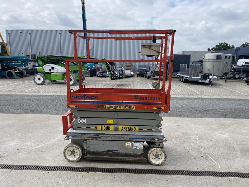 Skyjack SJIII-3219, Schaarhoogwerker, 8 meter - Подъёмник: фото 5 Skyjack SJIII-3219, Schaarhoogwerker, 8 meter - Подъёмник: фото 5