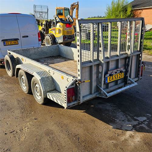 Brian James A Type - Прицеп для легкового автомобиля: фото 4 Brian James A Type - Прицеп для легкового автомобиля: фото 4