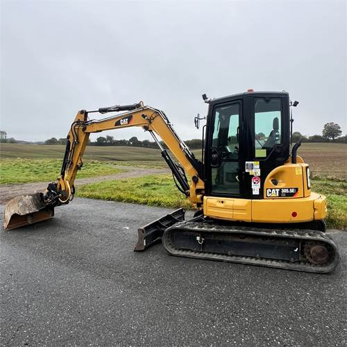 Caterpillar 305.5E 2 CR - Мини-экскаватор: фото 2 Caterpillar 305.5E 2 CR - Мини-экскаватор: фото 2