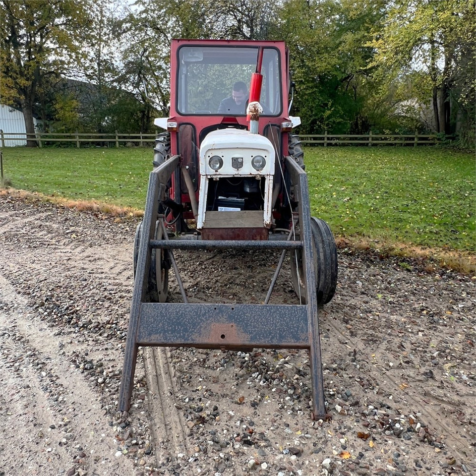 David Brown 990 - Трактор: фото 3 David Brown 990 - Трактор: фото 3