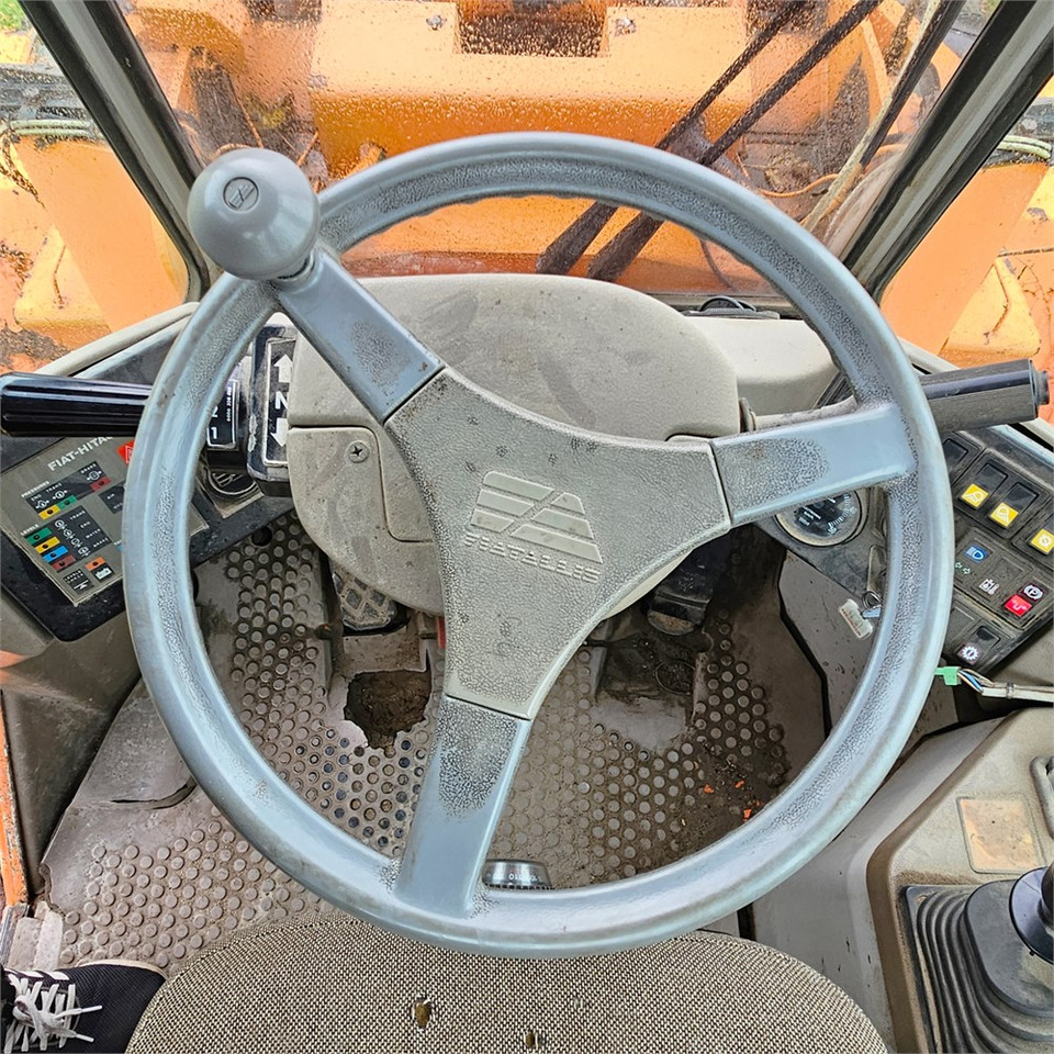 Fiat-Allis FR130 в лизинг Fiat-Allis FR130: фото 24 Fiat-Allis FR130 в лизинг Fiat-Allis FR130: фото 24