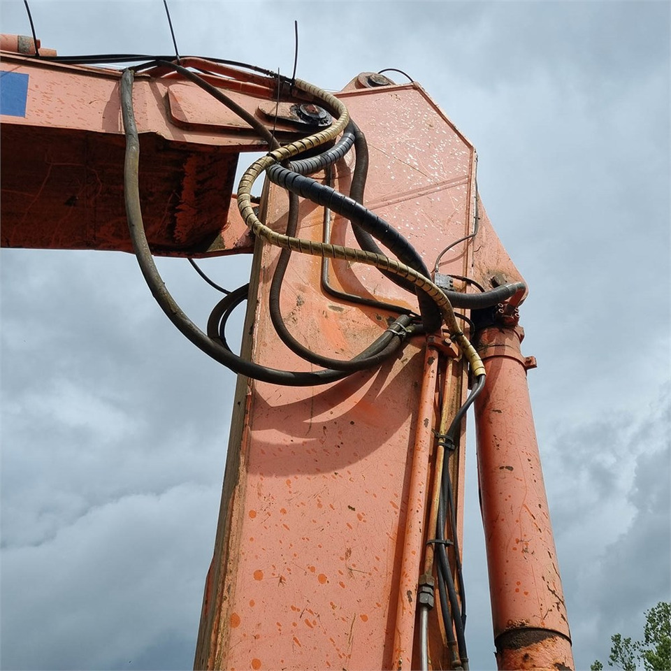 Гусеничный экскаватор Fiat-Hitachi EX285 LC: фото 14