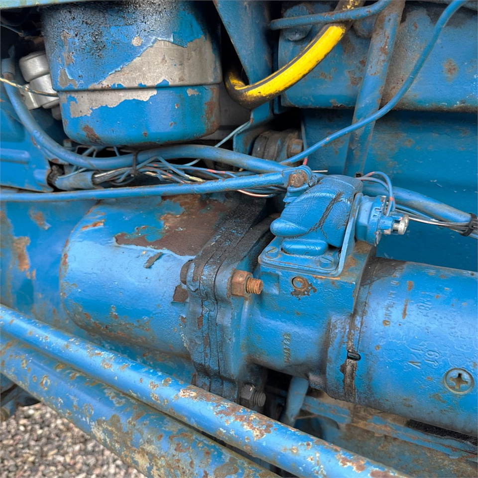 Трактор Ford Dexta T3: фото 23