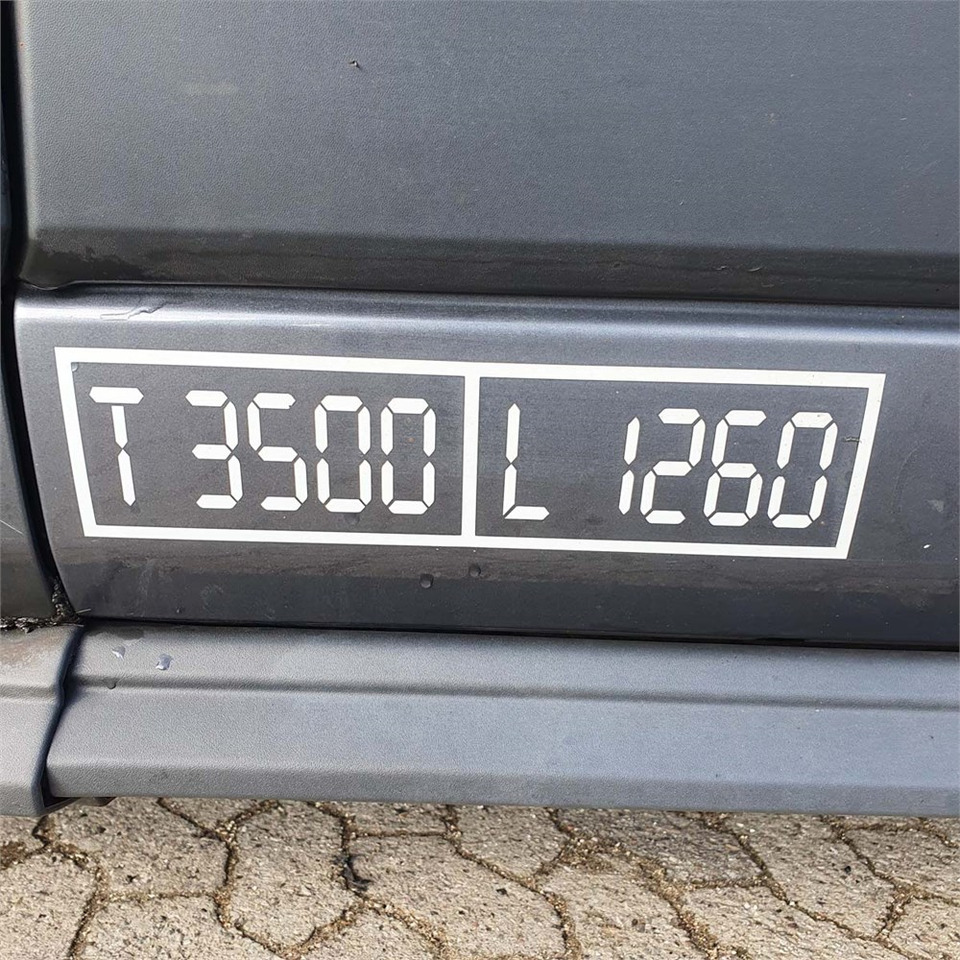 Ford Transit 350 L2h2 - 2.2.TDCI - Цельнометаллический фургон: фото 5 Ford Transit 350 L2h2 - 2.2.TDCI - Цельнометаллический фургон: фото 5