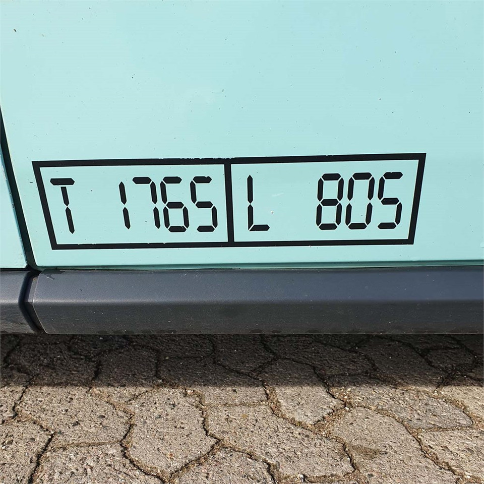 Ford Transit Courier 1,0 Ecoboost - Легковой фургон: фото 5 Ford Transit Courier 1,0 Ecoboost - Легковой фургон: фото 5