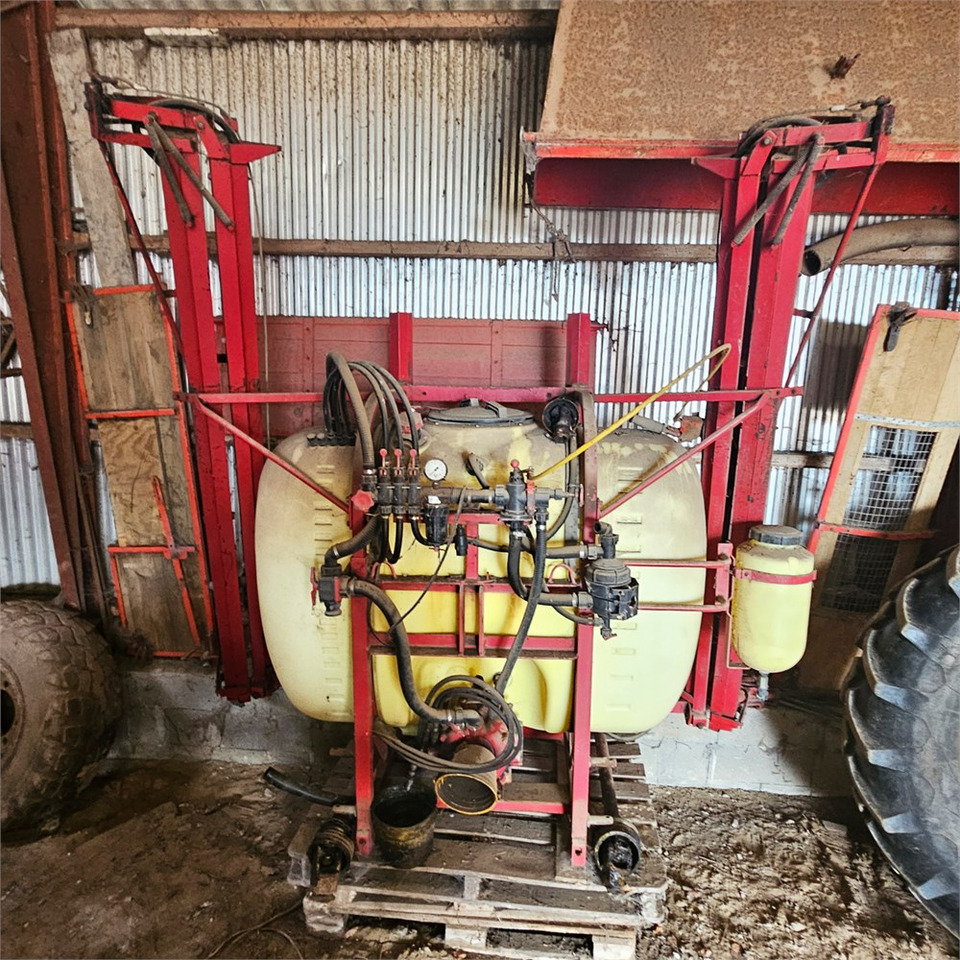 Hardi LXY 800 - Опрыскиватель: фото 2 Hardi LXY 800 - Опрыскиватель: фото 2
