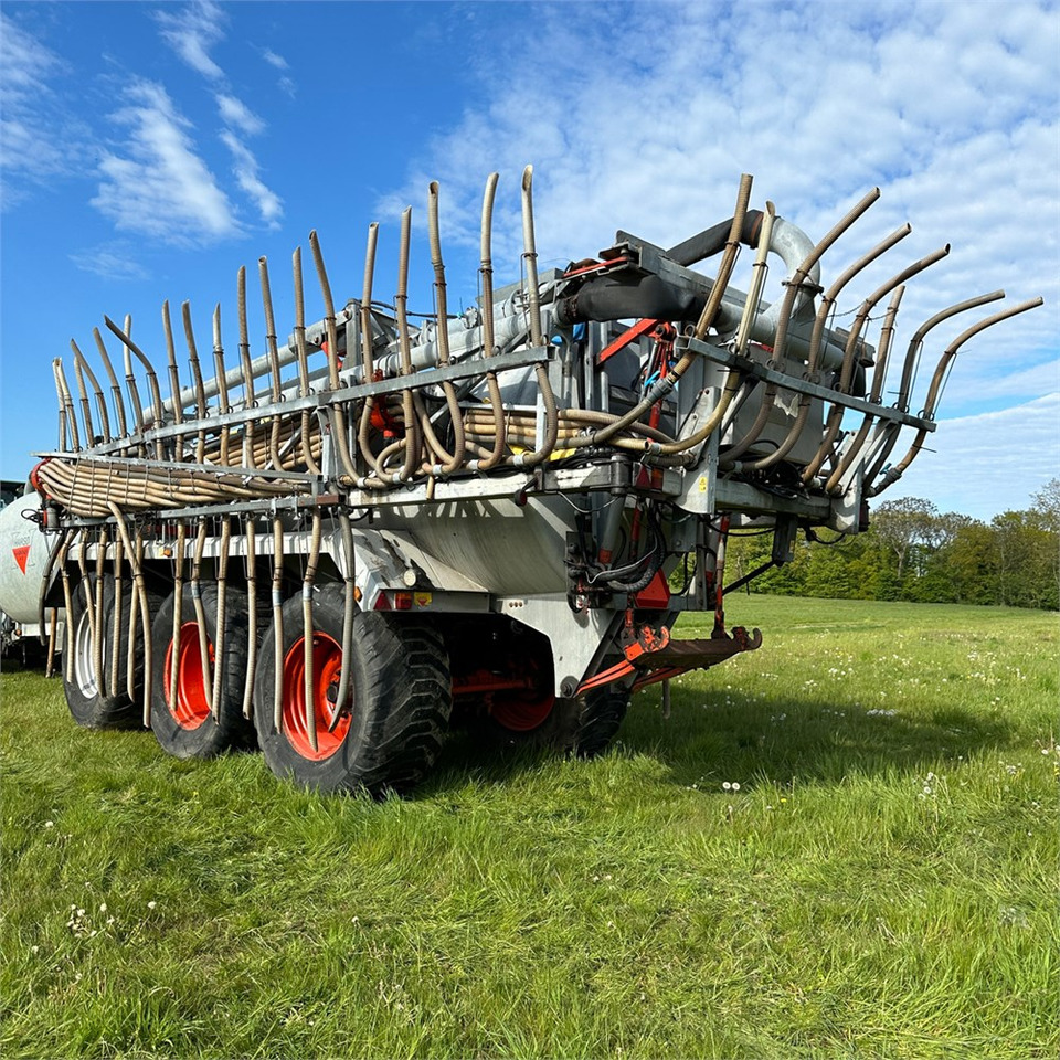 Harsø HV 30 - Техника для внесения удобрений: фото 5 Harsø HV 30 - Техника для внесения удобрений: фото 5