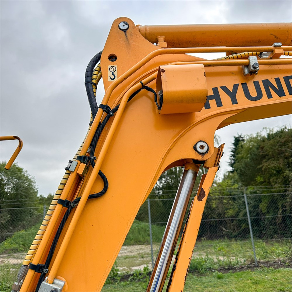 Мини-экскаватор Hyundai Robex 25Z-9AK: фото 13 Мини-экскаватор Hyundai Robex 25Z-9AK: фото 13