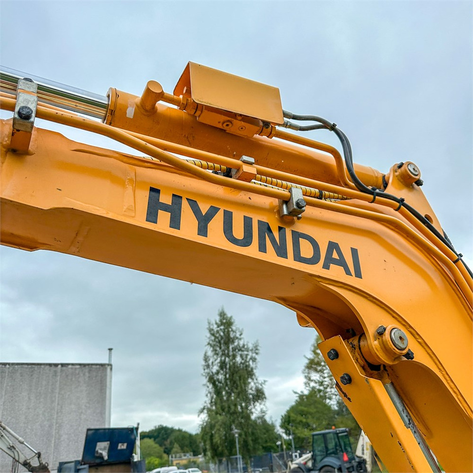 Мини-экскаватор Hyundai Robex 25Z-9AK: фото 23 Мини-экскаватор Hyundai Robex 25Z-9AK: фото 23