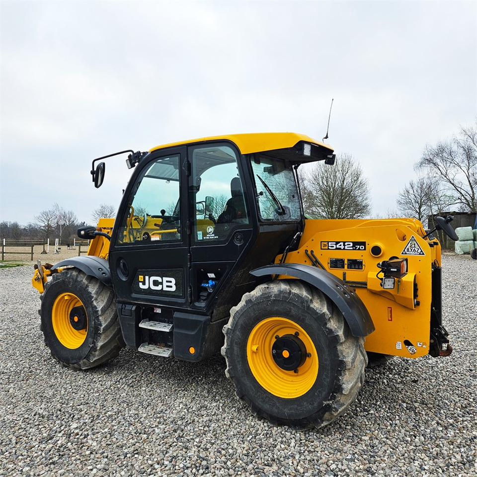 JCB 542X70PRO - Телескопический погрузчик: фото 4 JCB 542X70PRO - Телескопический погрузчик: фото 4