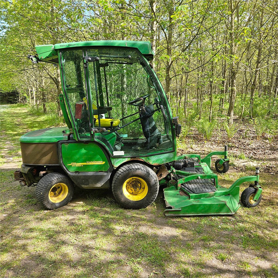 John Deere 1565 Series II 4WD - Газонокосилка: фото 5 John Deere 1565 Series II 4WD - Газонокосилка: фото 5