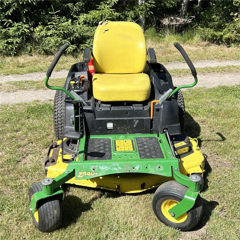 John Deere Z540 R - Газонокосилка: фото 2 John Deere Z540 R - Газонокосилка: фото 2