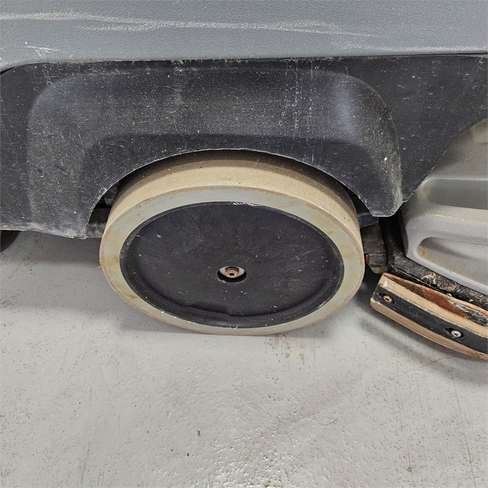 Поломоечная машина Kärcher R55: фото 23