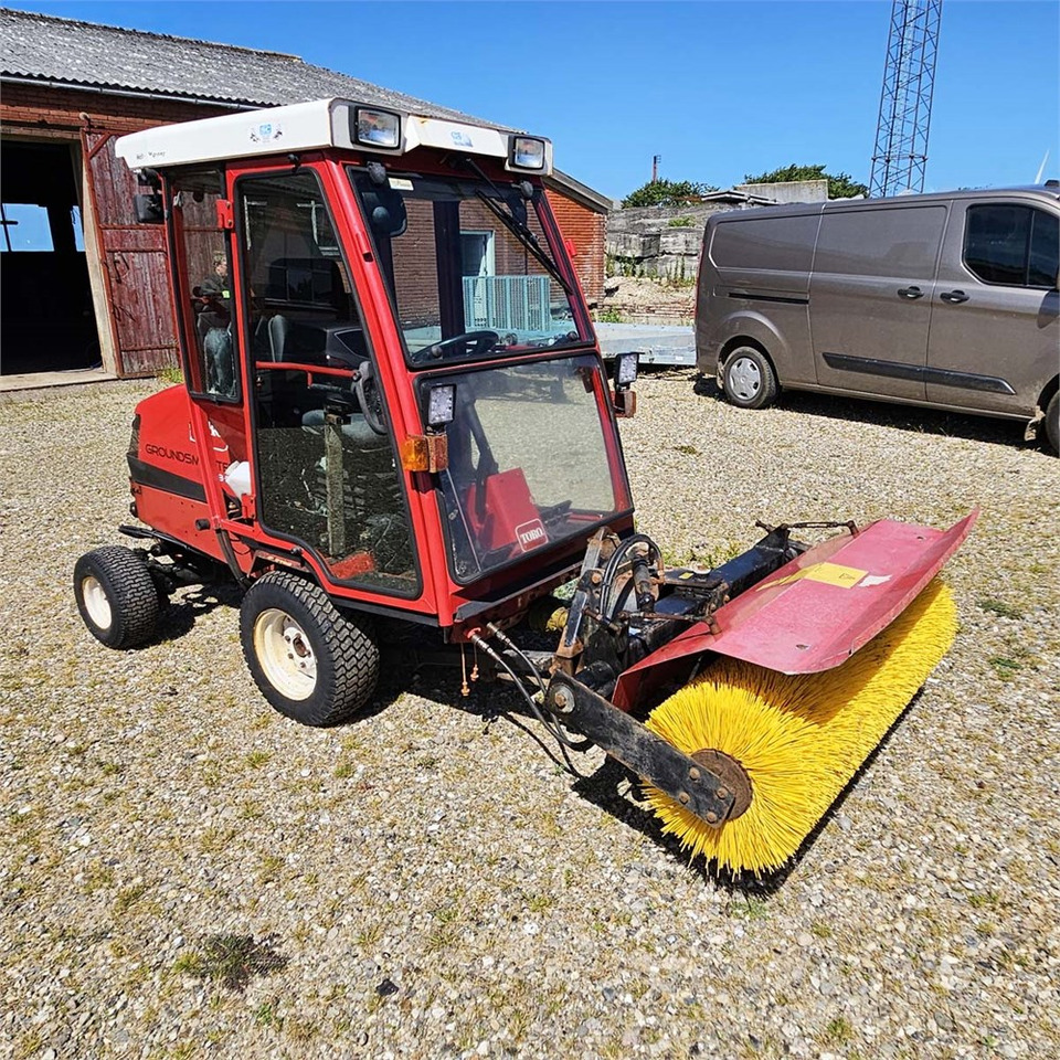 Toro Groundsmaster 228 D - Коммунальная/ Специальная техника: фото 2 Toro Groundsmaster 228 D - Коммунальная/ Специальная техника: фото 2