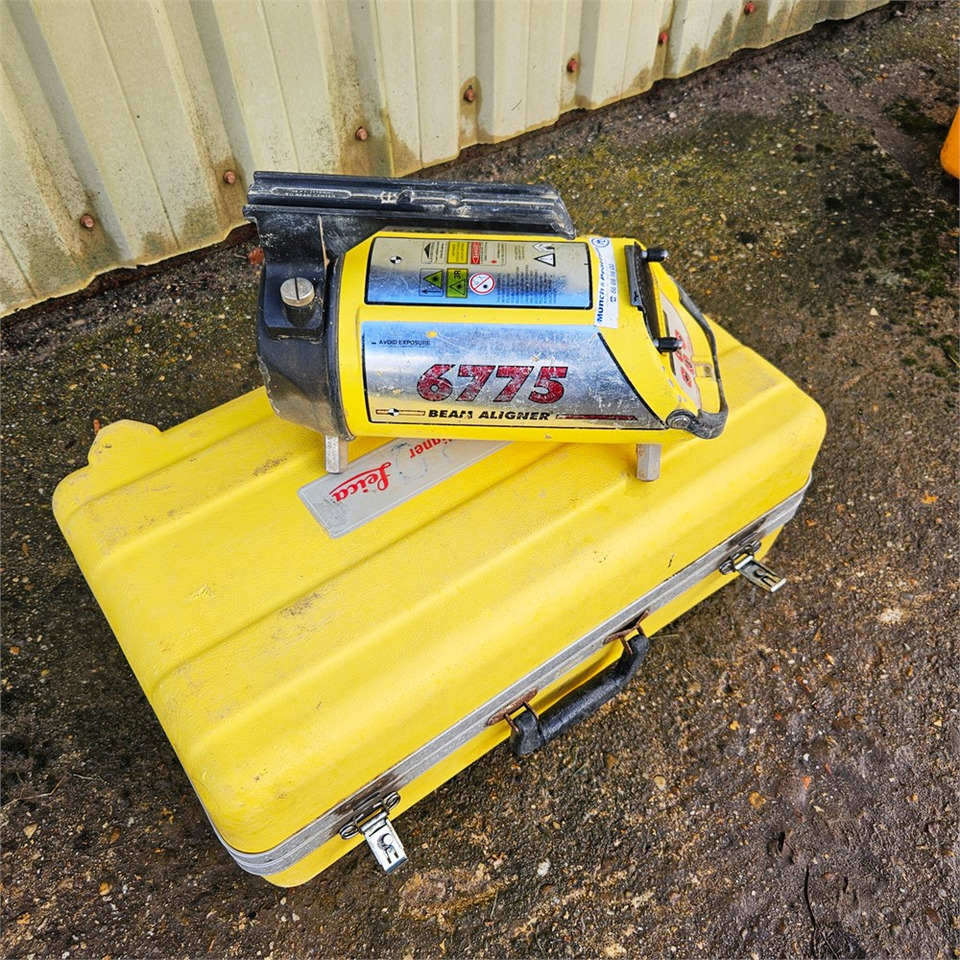 Leica 6775 - Строительное оборудование: фото 1 Leica 6775 - Строительное оборудование: фото 1