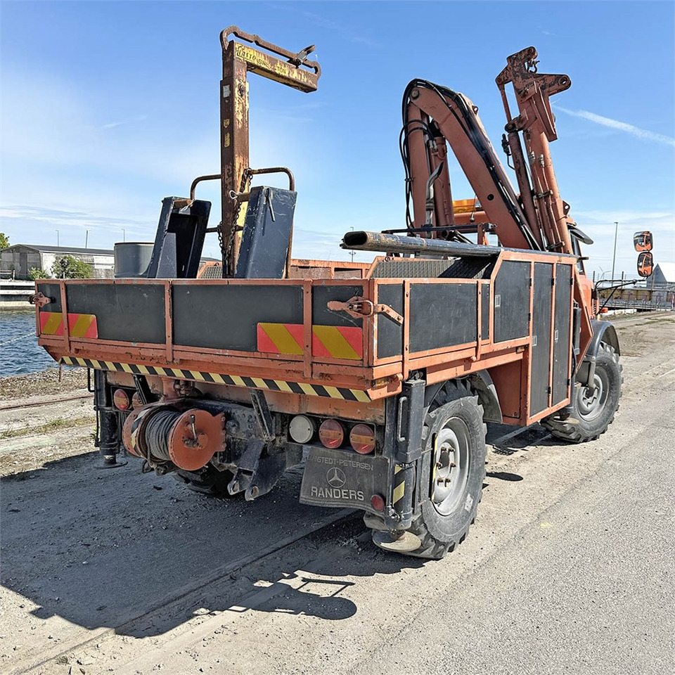 Mercedes Unimog 116 - Автоманипулятор: фото 2 Mercedes Unimog 116 - Автоманипулятор: фото 2