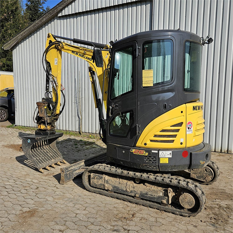 New Holland E26C - Мини-экскаватор: фото 2 New Holland E26C - Мини-экскаватор: фото 2