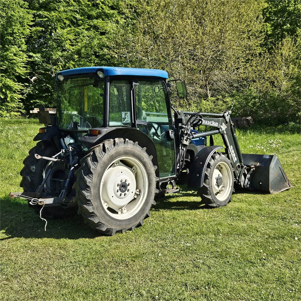 New Holland TN55D - Трактор: фото 3 New Holland TN55D - Трактор: фото 3