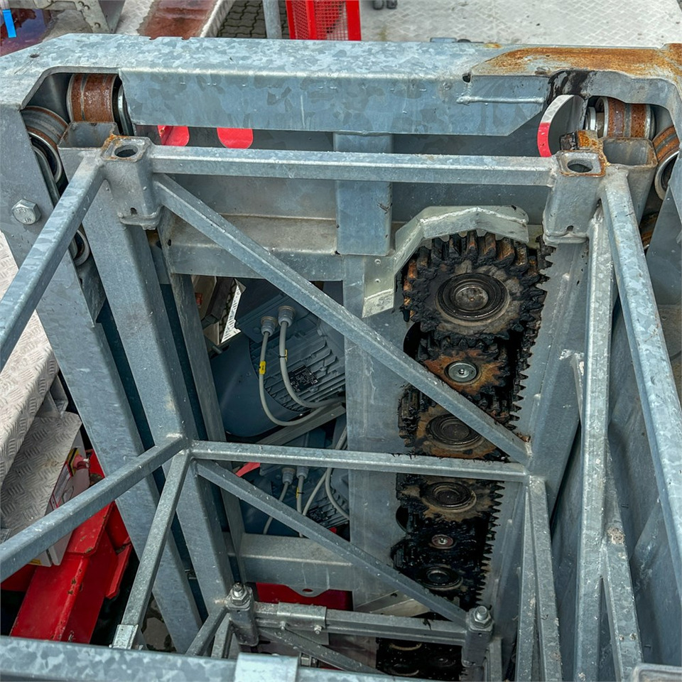 Подъёмник Scanclimber SC 8000: фото 15