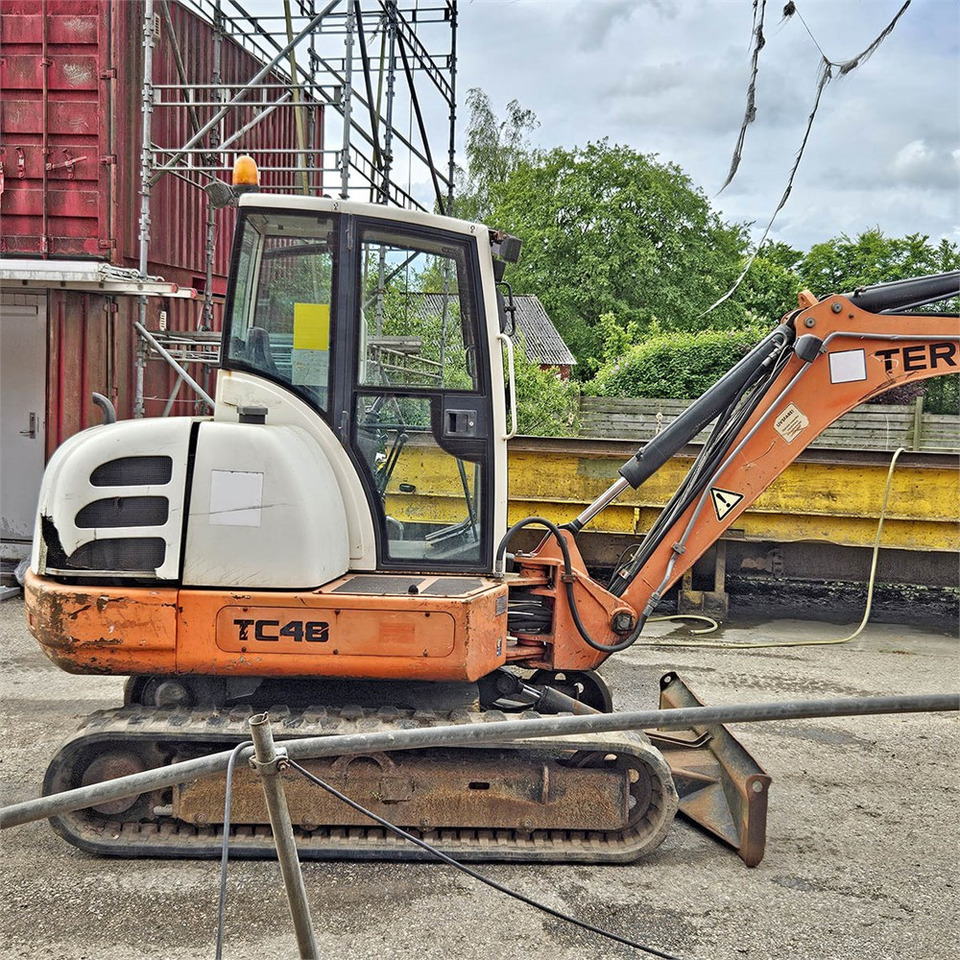 Мини-экскаватор Terex TC48: фото 6