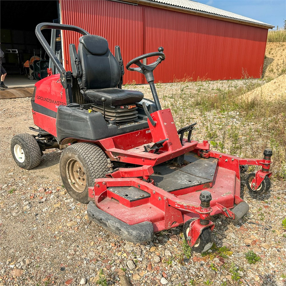 Toro Groundsmaster 3280 D - Газонокосилка: фото 1 Toro Groundsmaster 3280 D - Газонокосилка: фото 1