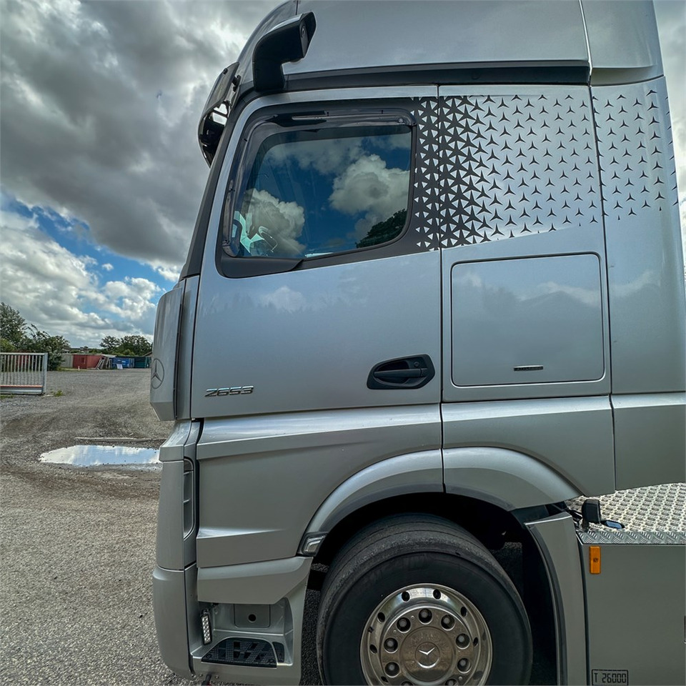 Тягач Mercedes 2653 LSDNA 6X2 Gigaspace: фото 10