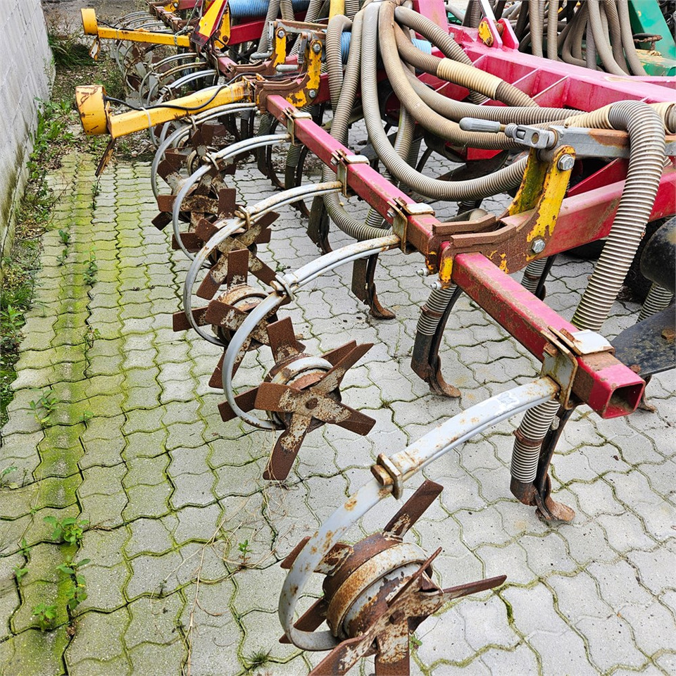 Vogelsang Unknown - Техника для внесения удобрений: фото 1 Vogelsang Unknown - Техника для внесения удобрений: фото 1