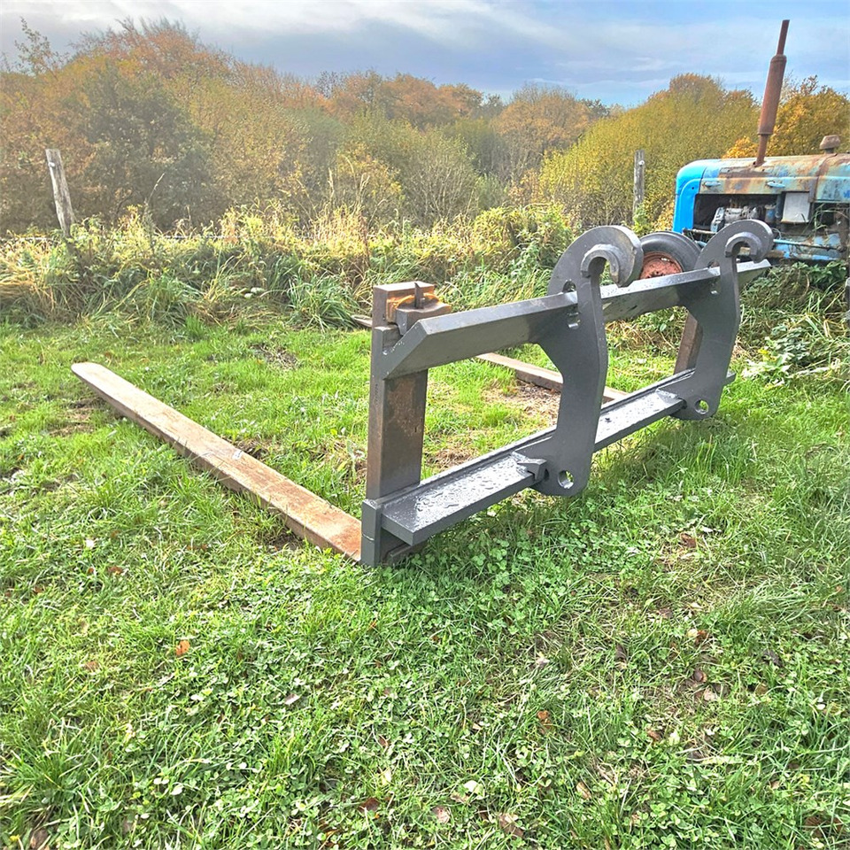 Volvo 83771 - Вилы: фото 3 Volvo 83771 - Вилы: фото 3