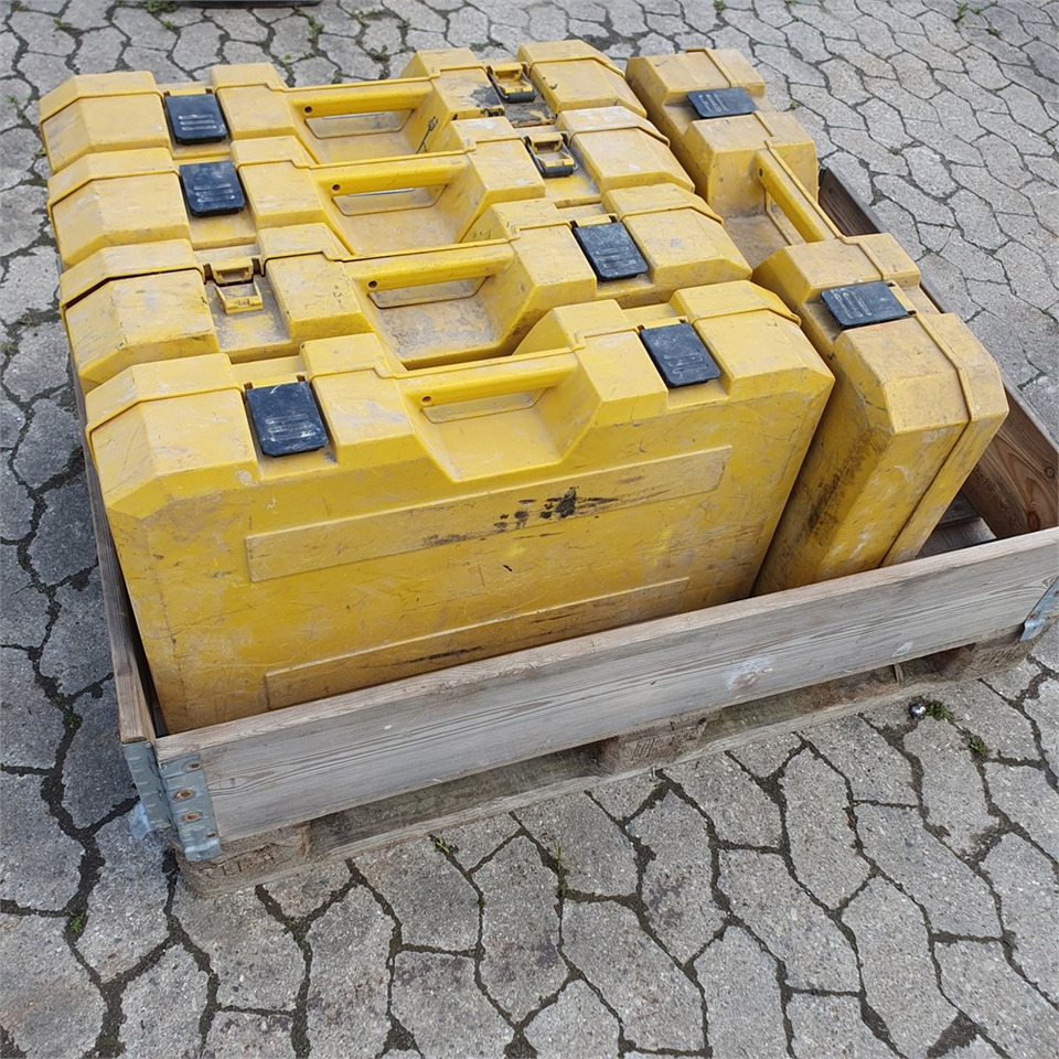 Wacker EHB 11 BL/230 - Строительное оборудование: фото 3 Wacker EHB 11 BL/230 - Строительное оборудование: фото 3