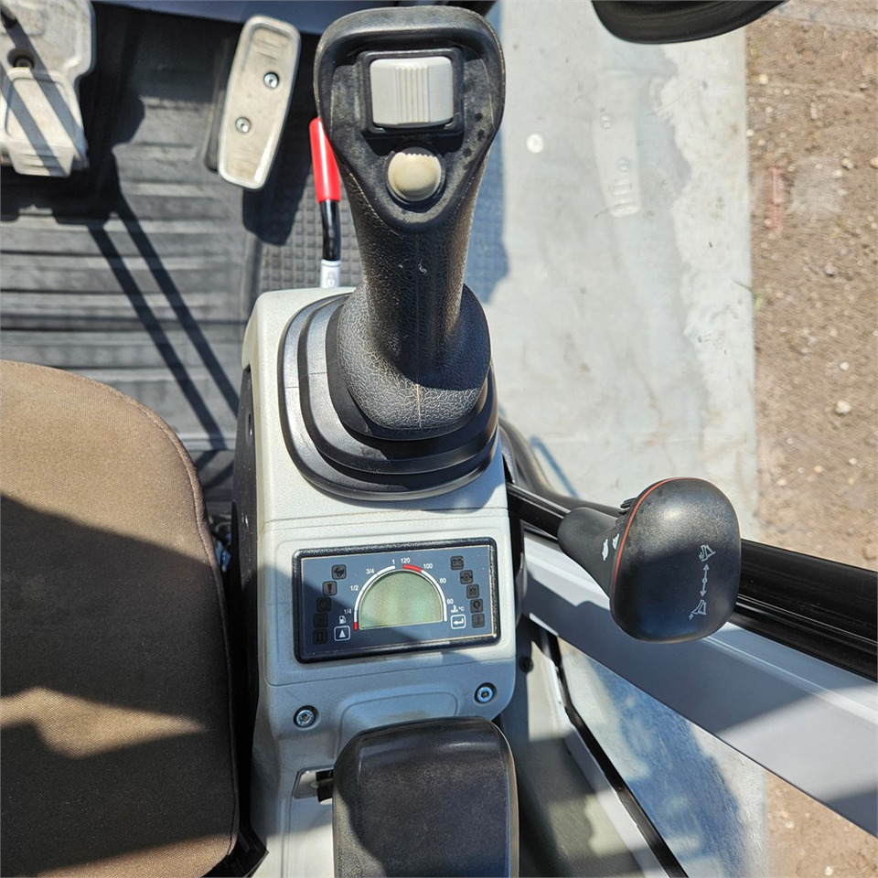 Мини-экскаватор Wacker Neuson ET18: фото 12