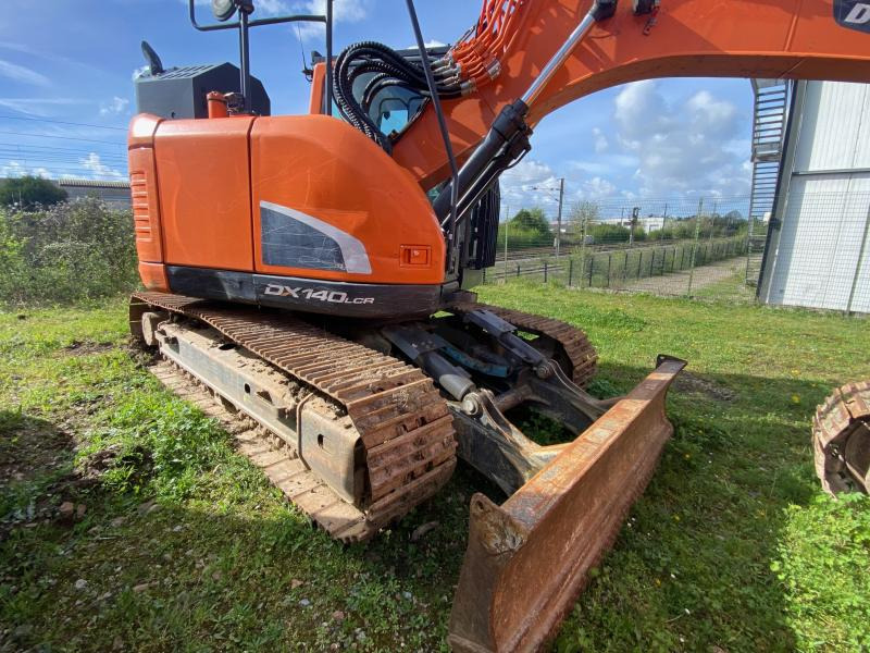 Doosan DX 140 LCR-5 - Гусеничный экскаватор: фото 4 Doosan DX 140 LCR-5 - Гусеничный экскаватор: фото 4