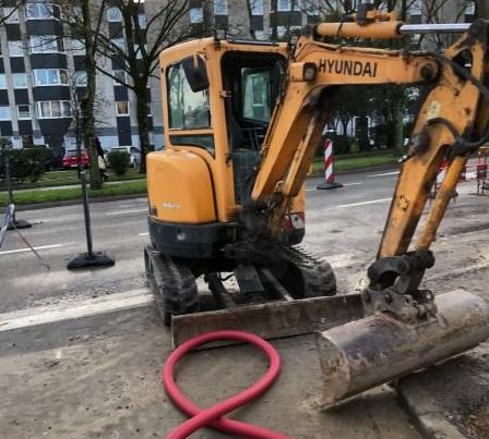 Hyundai 27Z-9 - Мини-экскаватор: фото 1 Hyundai 27Z-9 - Мини-экскаватор: фото 1