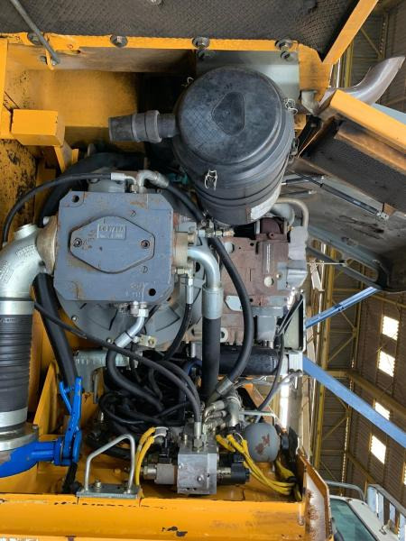 Liebherr R 904C HDSL - Гусеничный экскаватор: фото 2 Liebherr R 904C HDSL - Гусеничный экскаватор: фото 2