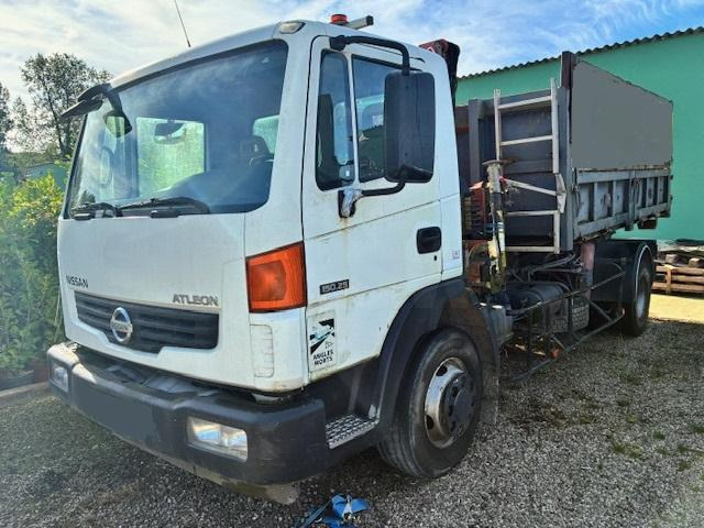 Nissan ATLEON 150.25 - Крюковой мультилифт, Автоманипулятор: фото 1 Nissan ATLEON 150.25 - Крюковой мультилифт, Автоманипулятор: фото 1