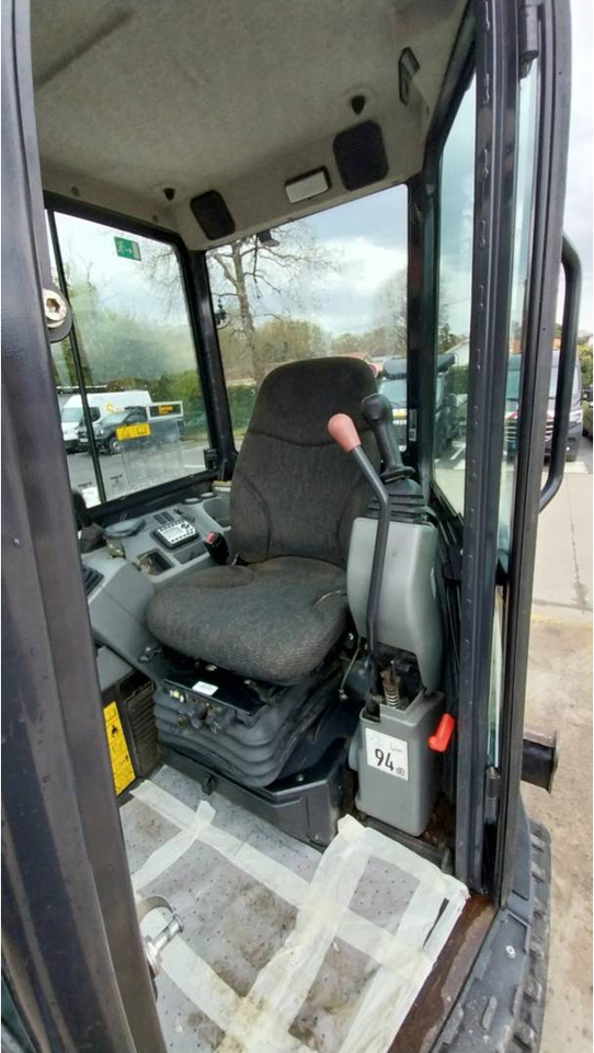 Гусеничный экскаватор BOBCAT E27: фото 13 Гусеничный экскаватор BOBCAT E27: фото 13