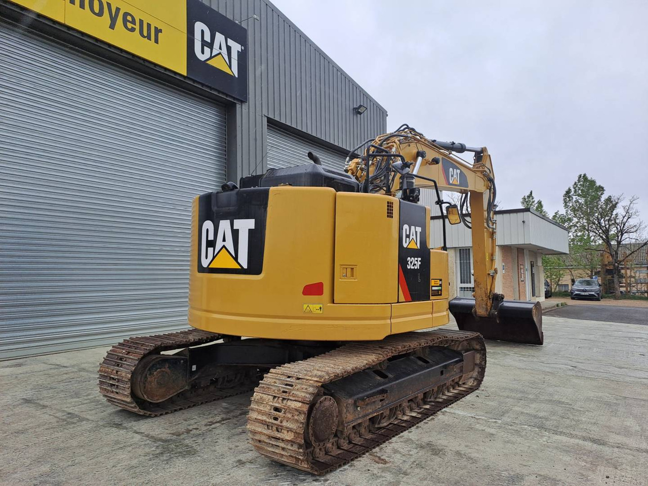 CAT 325F CR - Гусеничный экскаватор: фото 5 CAT 325F CR - Гусеничный экскаватор: фото 5