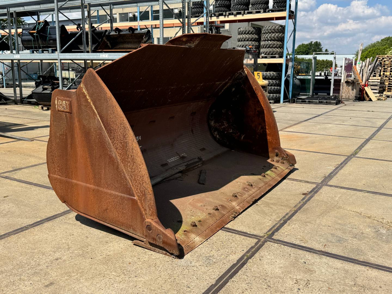 CAT BUCKET GP / 5 CU M / FOR FUSION COUPLER - Ковш: фото 2 CAT BUCKET GP / 5 CU M / FOR FUSION COUPLER - Ковш: фото 2