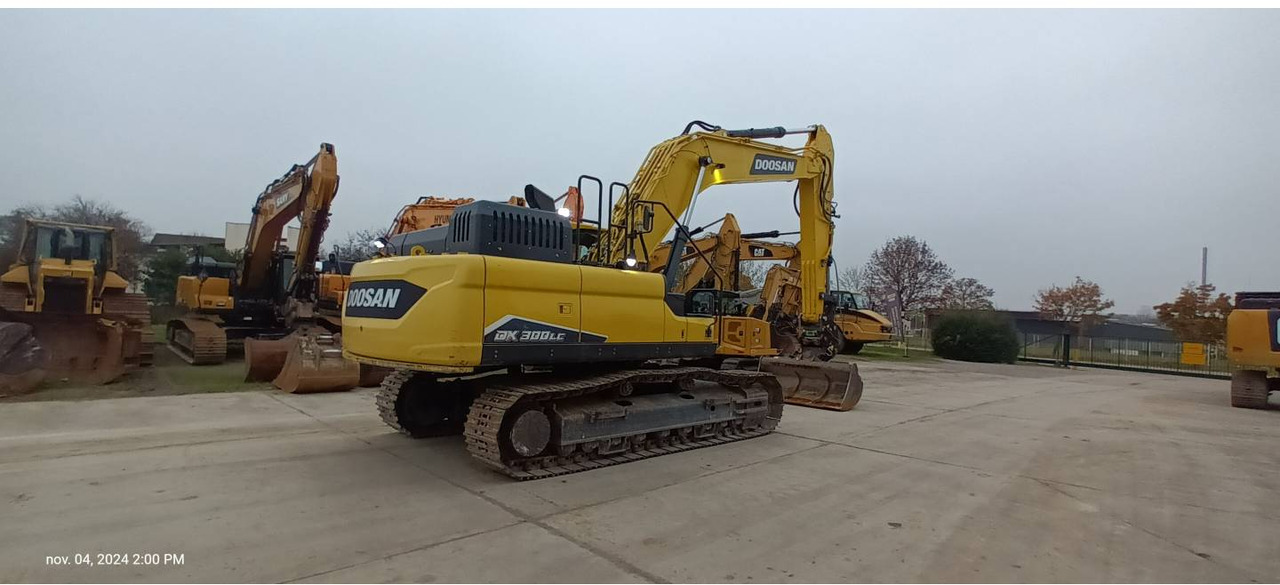 DOOSAN INFRACORE AMERICA CORP. DX300 - Гусеничный экскаватор: фото 3 DOOSAN INFRACORE AMERICA CORP. DX300 - Гусеничный экскаватор: фото 3