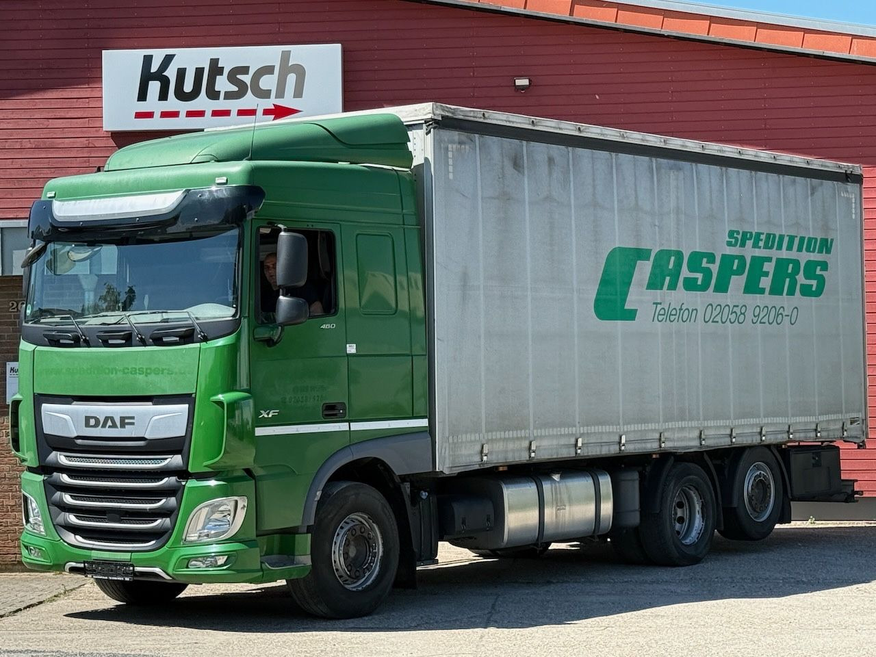 DAF XF 480 Plane 6x2 - Тентованный грузовик: фото 1 DAF XF 480 Plane 6x2 - Тентованный грузовик: фото 1