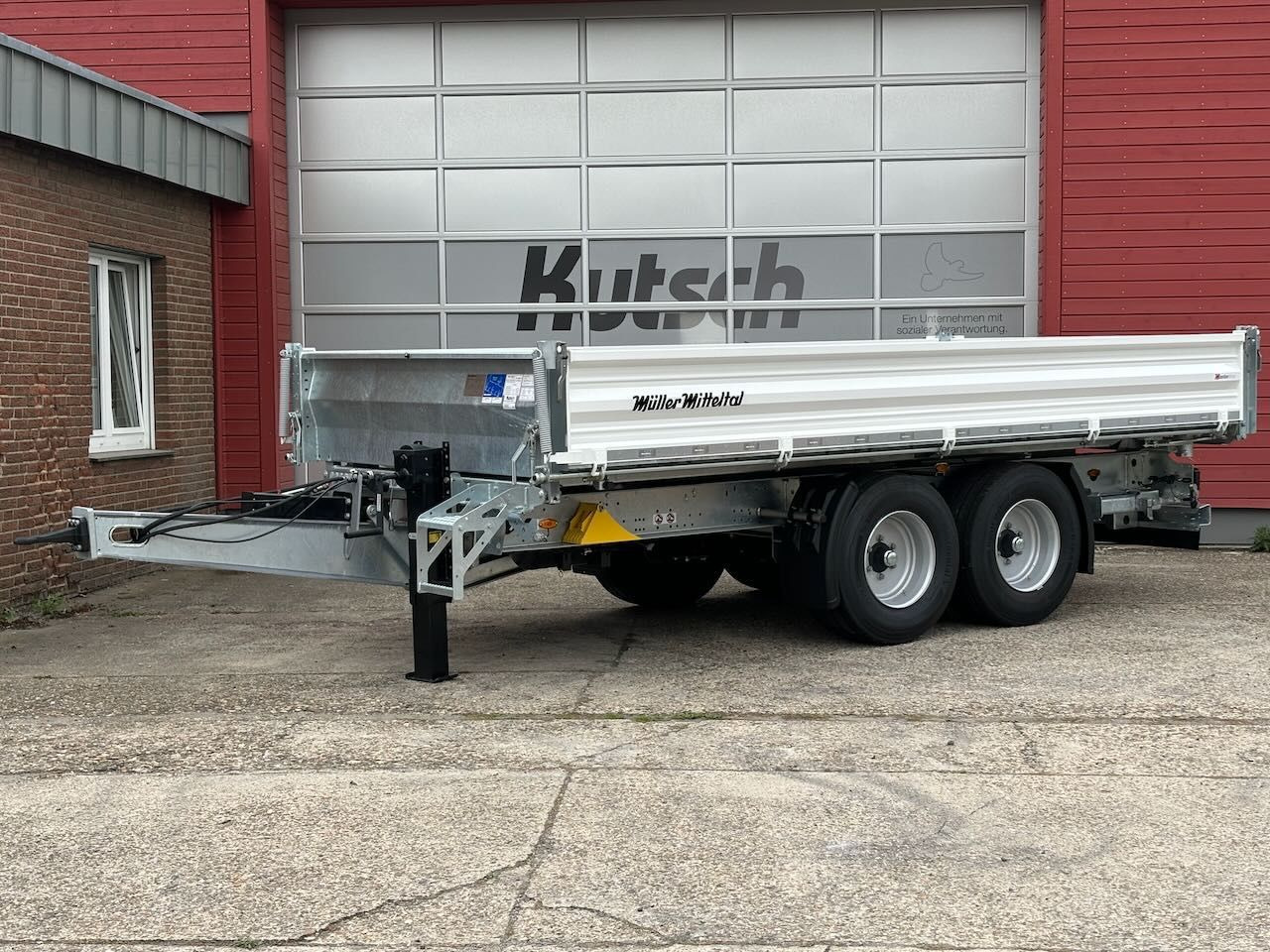 Müller-Mitteltal KA-TA-R 11,9/024 Breitreifen, Alu-Rampen, LED - Самосвальный прицеп: фото 2 Müller-Mitteltal KA-TA-R 11,9/024 Breitreifen, Alu-Rampen, LED - Самосвальный прицеп: фото 2
