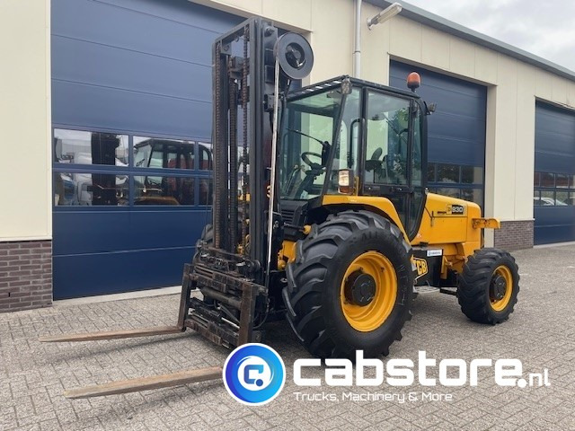 JCB 930 Off-Road forklift - Ruwterrein heftruck -Bouwjaar 2008 - 4x4 - 4WD - Side shift - Vorkverstelling - 550 cm hefhoogte - Внедорожный погрузчик: фото 5 JCB 930 Off-Road forklift - Ruwterrein heftruck -Bouwjaar 2008 - 4x4 - 4WD - Side shift - Vorkverstelling - 550 cm hefhoogte - Внедорожный погрузчик: фото 5
