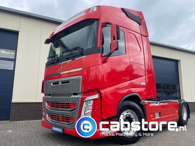 Volvo FH 500 4x2 Euro 6 - Globetrotter - VEB+ Brake - Hydraulic unit - Bouwjaar 2013 - Тягач: фото 2 Volvo FH 500 4x2 Euro 6 - Globetrotter - VEB+ Brake - Hydraulic unit - Bouwjaar 2013 - Тягач: фото 2