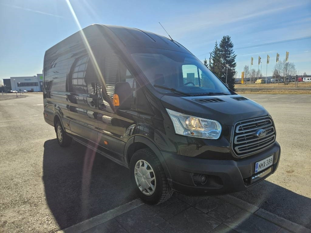 Ford Transit - Цельнометаллический фургон: фото 2 Ford Transit - Цельнометаллический фургон: фото 2
