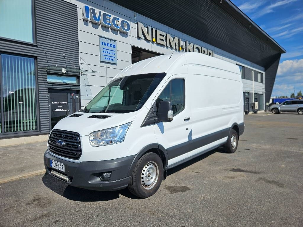 Ford Transit - Цельнометаллический фургон: фото 1 Ford Transit - Цельнометаллический фургон: фото 1