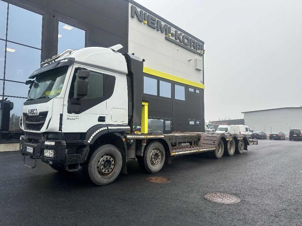 Iveco Trakker AT410T500 10x4 - Лесовоз: фото 1 Iveco Trakker AT410T500 10x4 - Лесовоз: фото 1