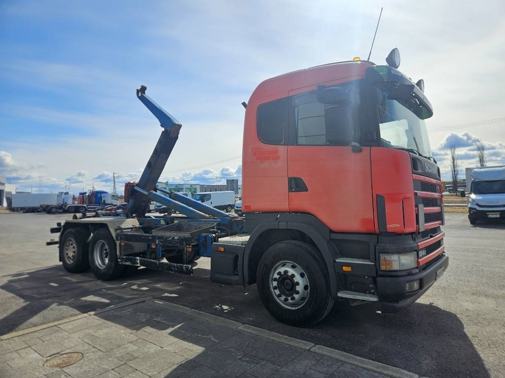 Scania R124 6x2*4 - Крюковой мультилифт: фото 3 Scania R124 6x2*4 - Крюковой мультилифт: фото 3