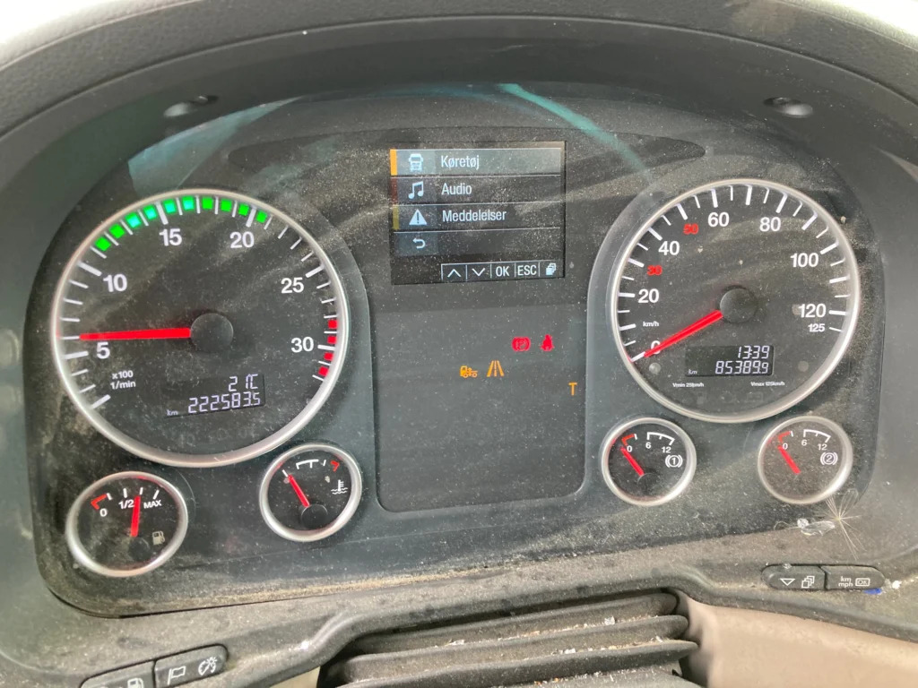 MAN TGM 26.290 6X2/4 в лизинг MAN TGM 26.290 6X2/4: фото 11 MAN TGM 26.290 6X2/4 в лизинг MAN TGM 26.290 6X2/4: фото 11