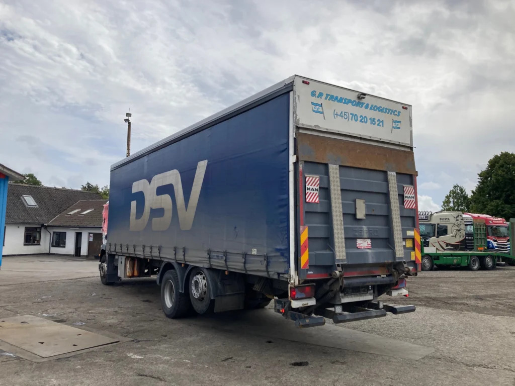 MAN TGM 26.290 6X2/4 - Тентованный грузовик: фото 5 MAN TGM 26.290 6X2/4 - Тентованный грузовик: фото 5