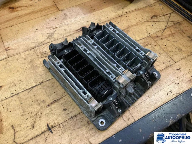 Scania ECU EMS – Scania 3030368 - Блок управления для Грузовиков: фото 1 Scania ECU EMS – Scania 3030368 - Блок управления для Грузовиков: фото 1